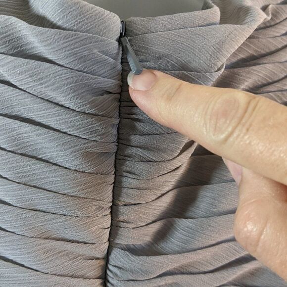 Davids Bridal Bridesmaid Prom Formal Soft Halter Crinkle Chiffon Lined Dress 8 - Picture 7 of 12